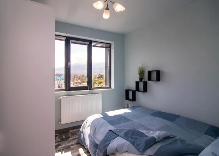 Mountain View 1 + Parking *