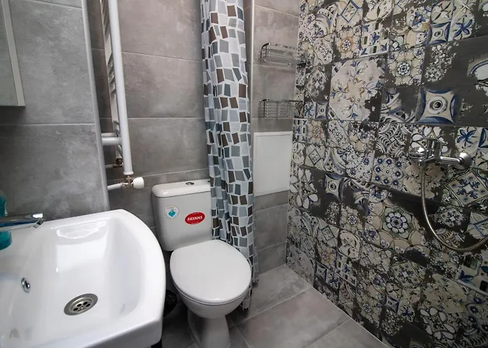 Mountain View 1 + Parking *